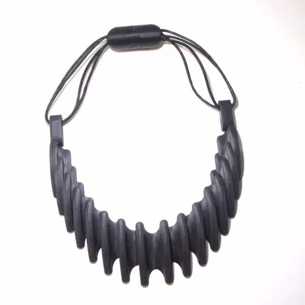 Colar SPINA - Design Escultural Único | Compre Online